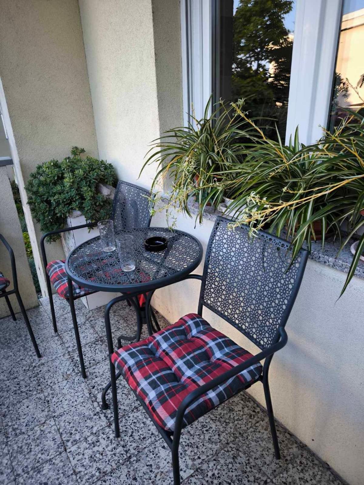 Apartman Snjeska Buzet Exterior photo